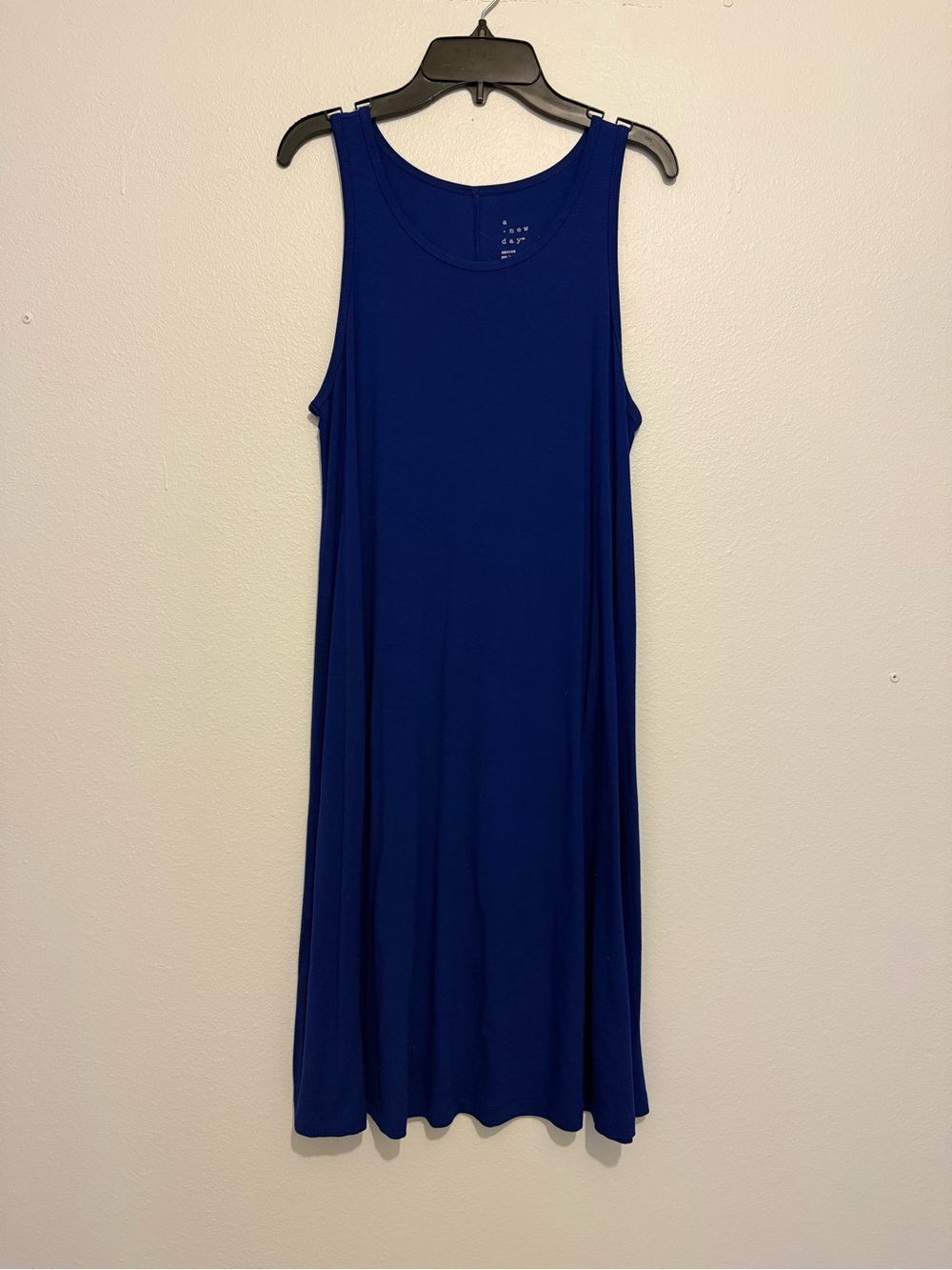 a new day Sleeveless Scoop Midi Dress in Royal Blue